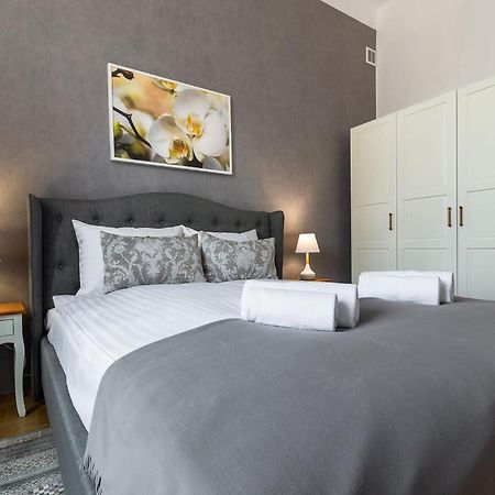Freta 25 Elegant Apartment By Rent Like Home ワルシャワ エクステリア 写真
